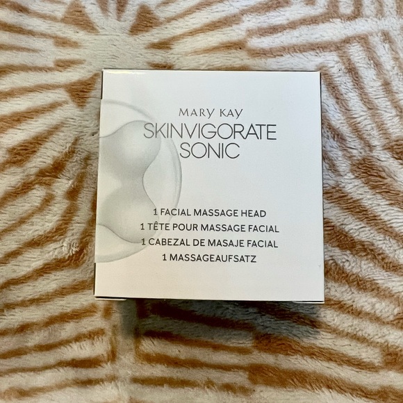 COPY - Mary Kay Skinvigorate Sonic Facial Massage Head - Picture 1 of 1